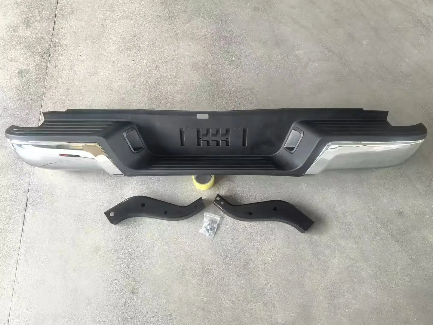 Ford Ranger T6 Rear Bumper with Step